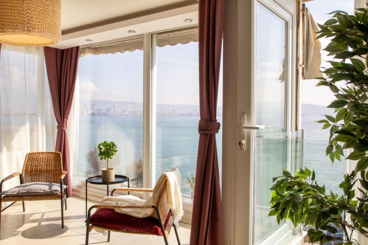 Appartement Exceptional Flat With Gorgeous Sea View In İzmir Extérieur photo